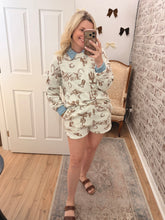 Load image into Gallery viewer, Wide Open Spaces Shorts