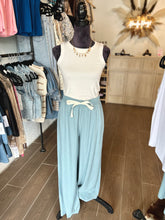 Load image into Gallery viewer, The Levi Linen Pants |Blue Grey|