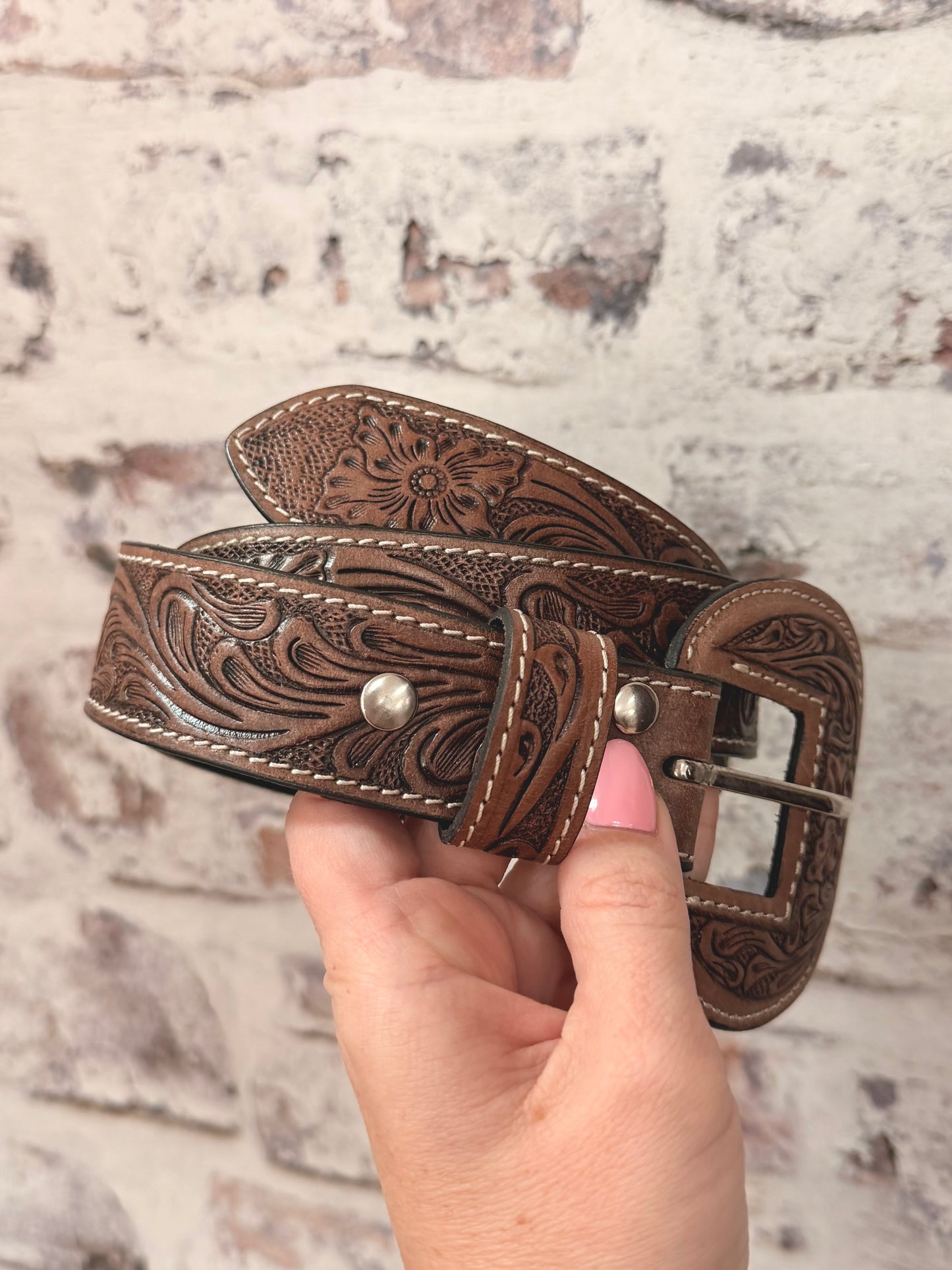 Lariat Rose Leather Belt