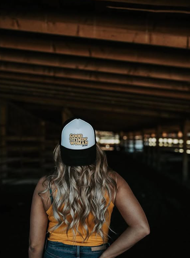 GOOD TIMIN' WOMAN TRUCKER HAT