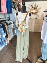 Load image into Gallery viewer, The Levi Linen Pants |Lt Olive|
