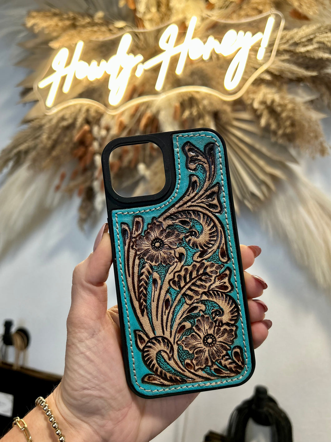 Eagle's Nest Phone Case | iPhone 15