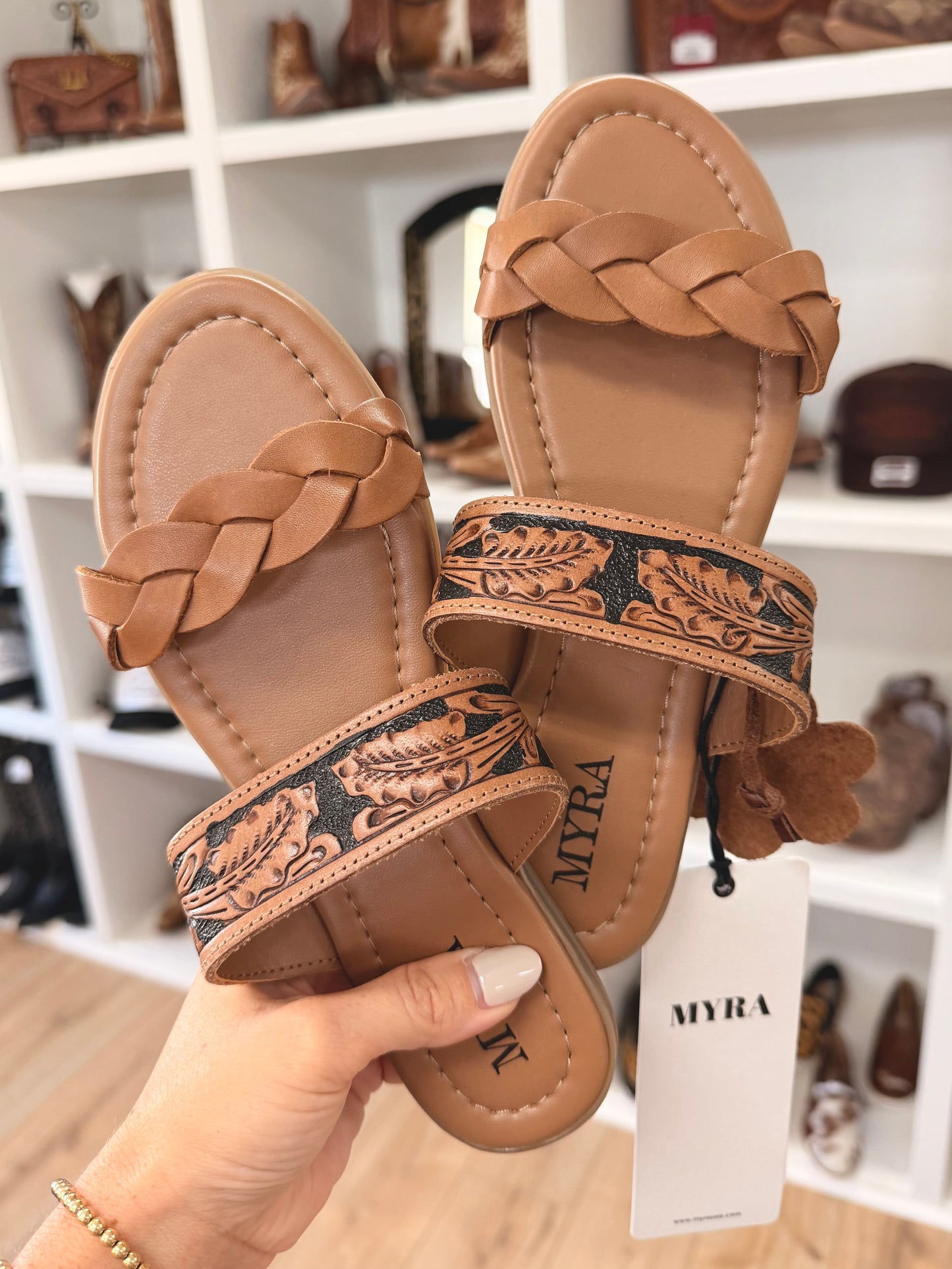 Diamond Ridge Myra Sandals |Black/Brown|