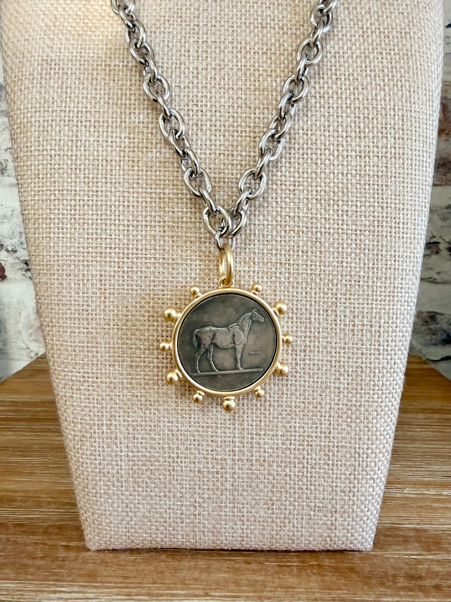 Pony Club Classic Necklace |Silver/Matte Gold Bezel|
