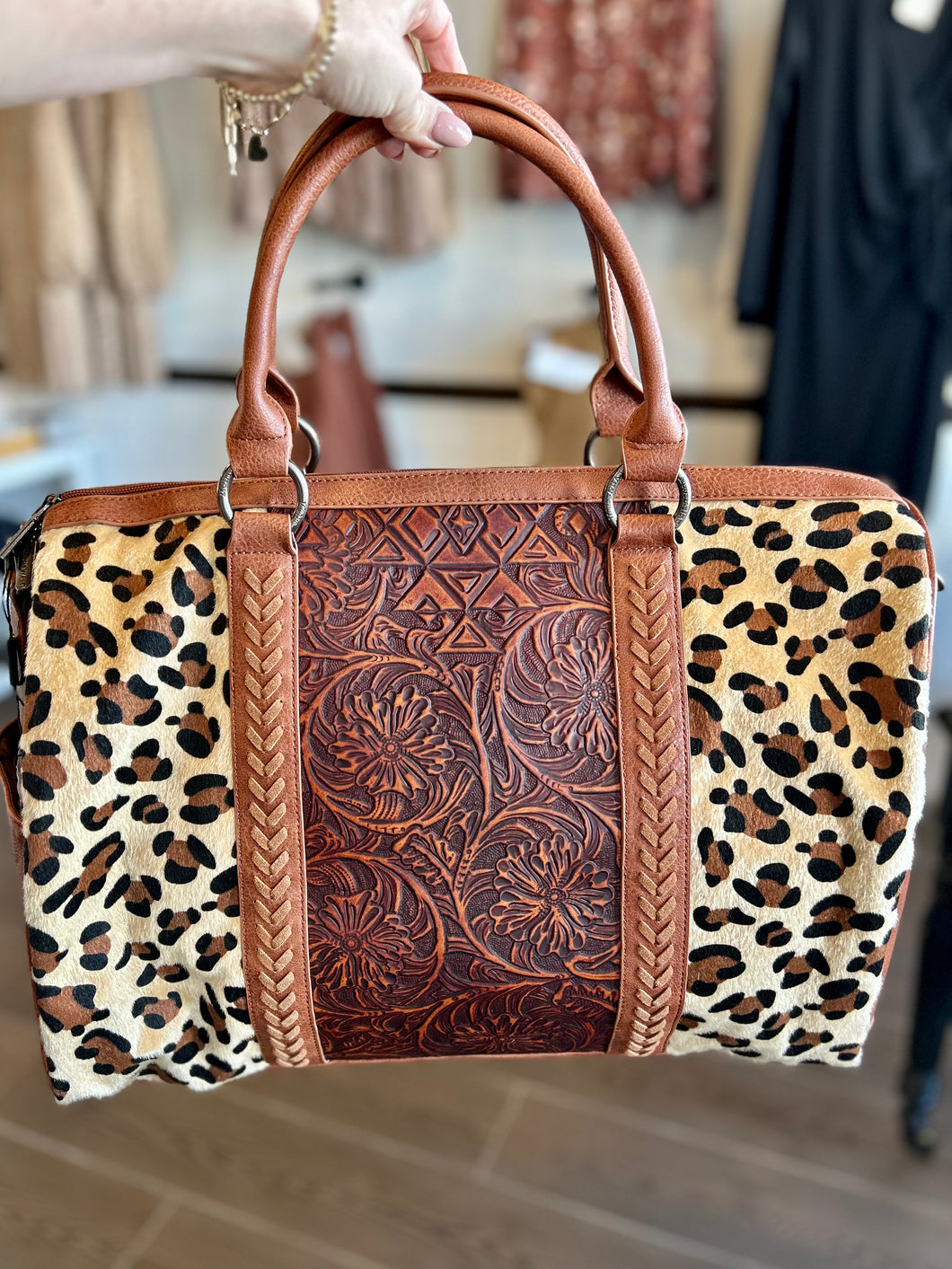 MW Floral Tooled Leather Duffle |Leopard|