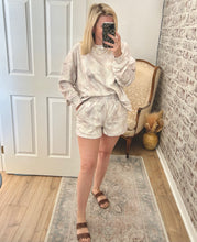 Load image into Gallery viewer, The Butter Camo Set |Vanilla Cream|
