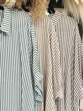 Load image into Gallery viewer, The Everly Top
