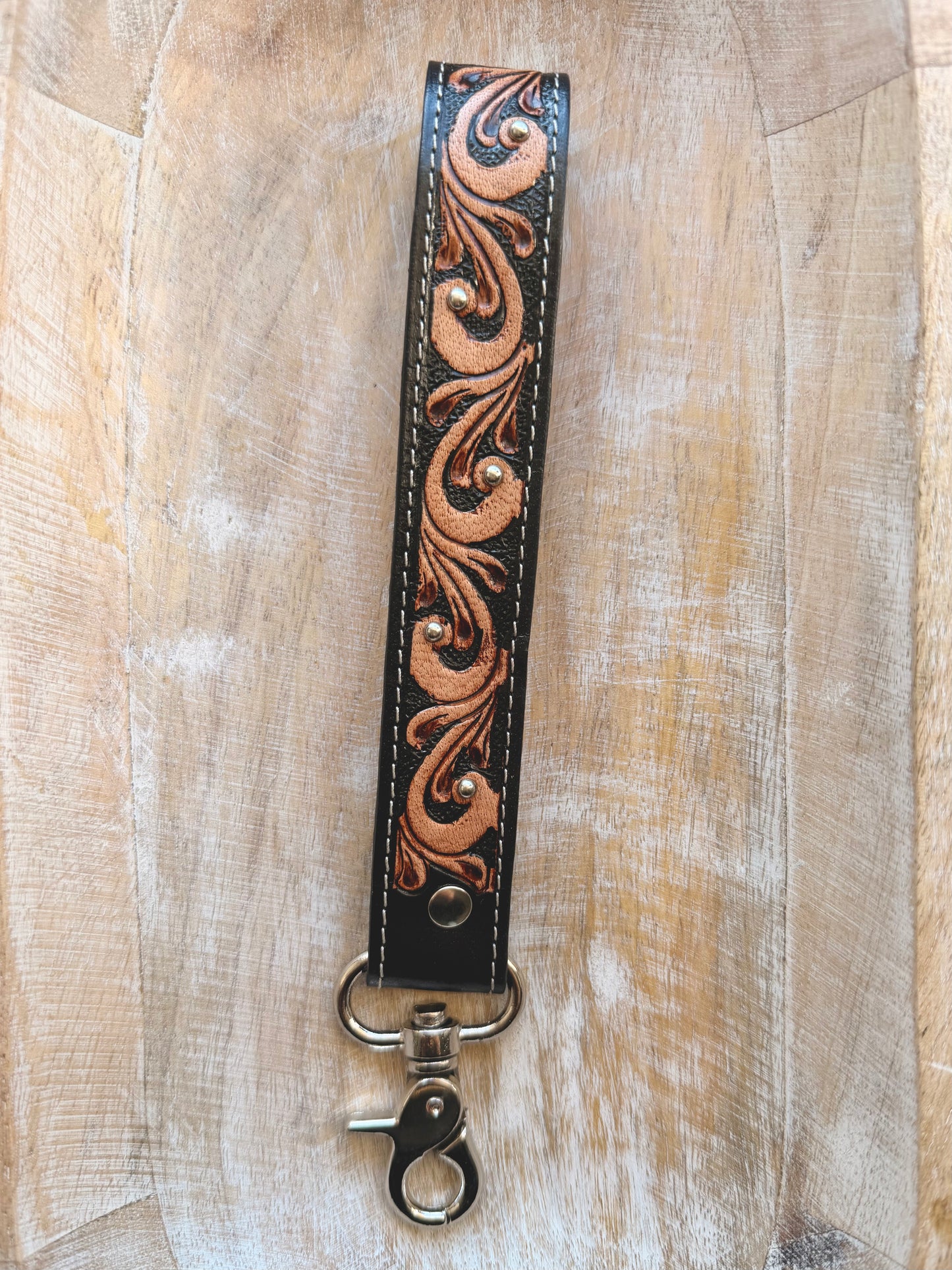 Western Whirl Keyfob - Desert Brown