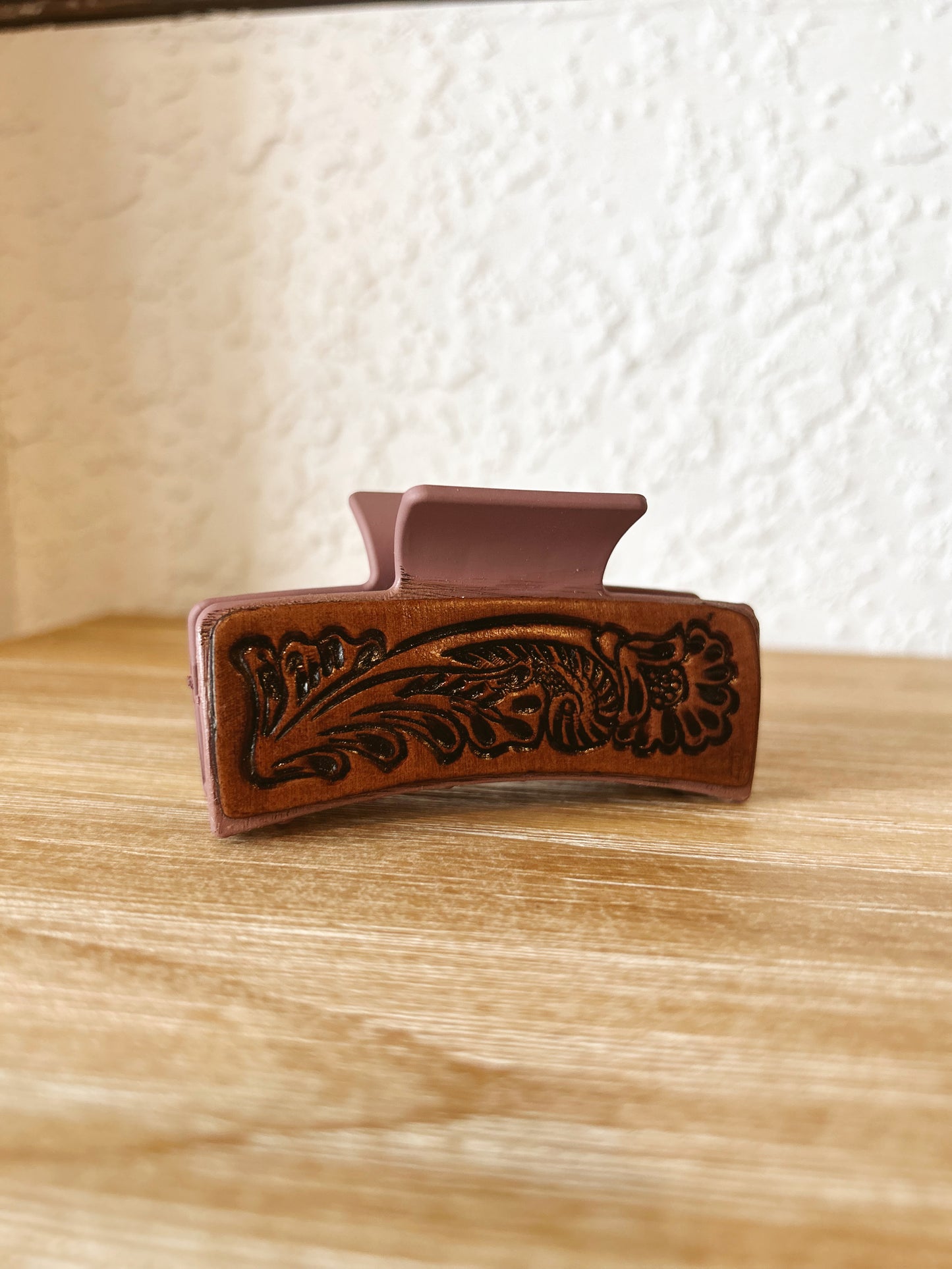 High Vista Hair Clip |Peach/Brown|